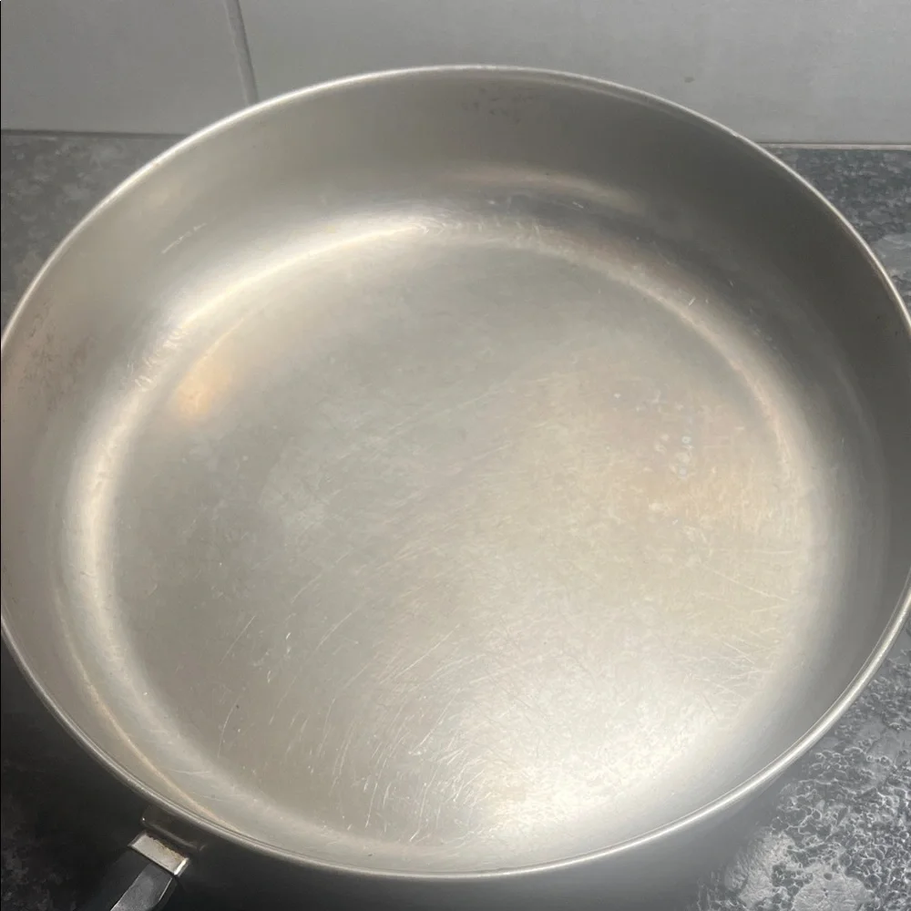 Vintage 10” Farberware Stainless Steel Frying Pan with Black Handle..